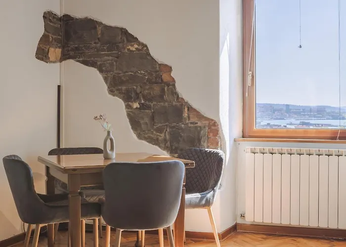 Sea View Barcolana Fiber Wifi Netflix דירה טריאסטה